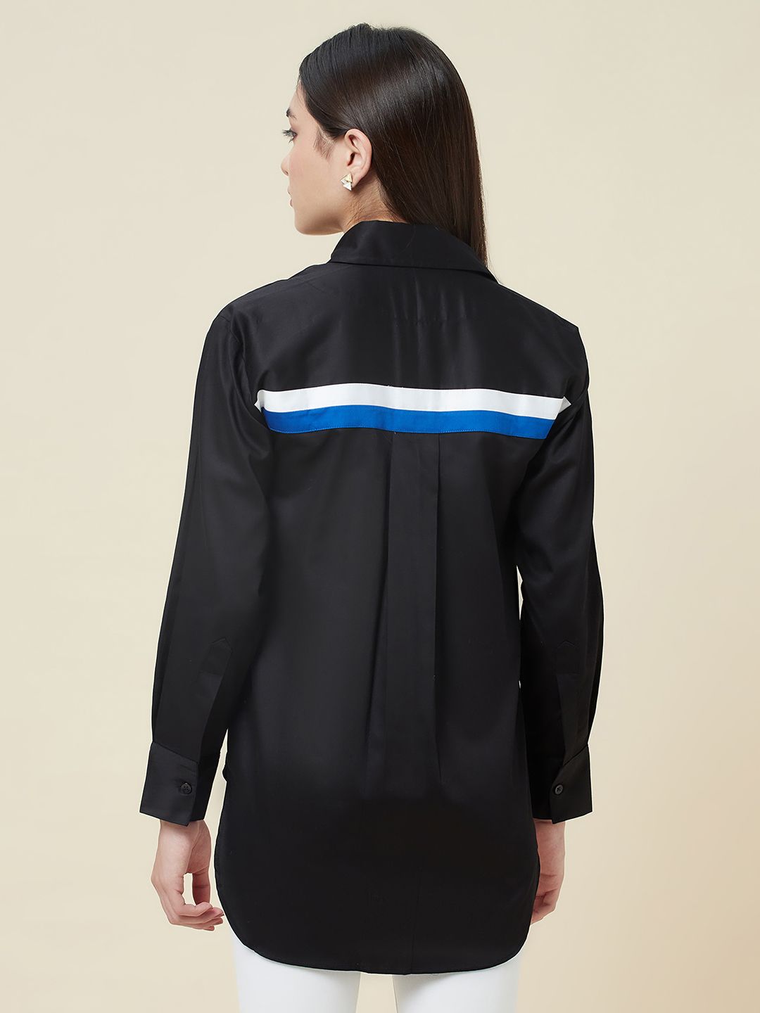Anysa signature blue and white striped black shirt