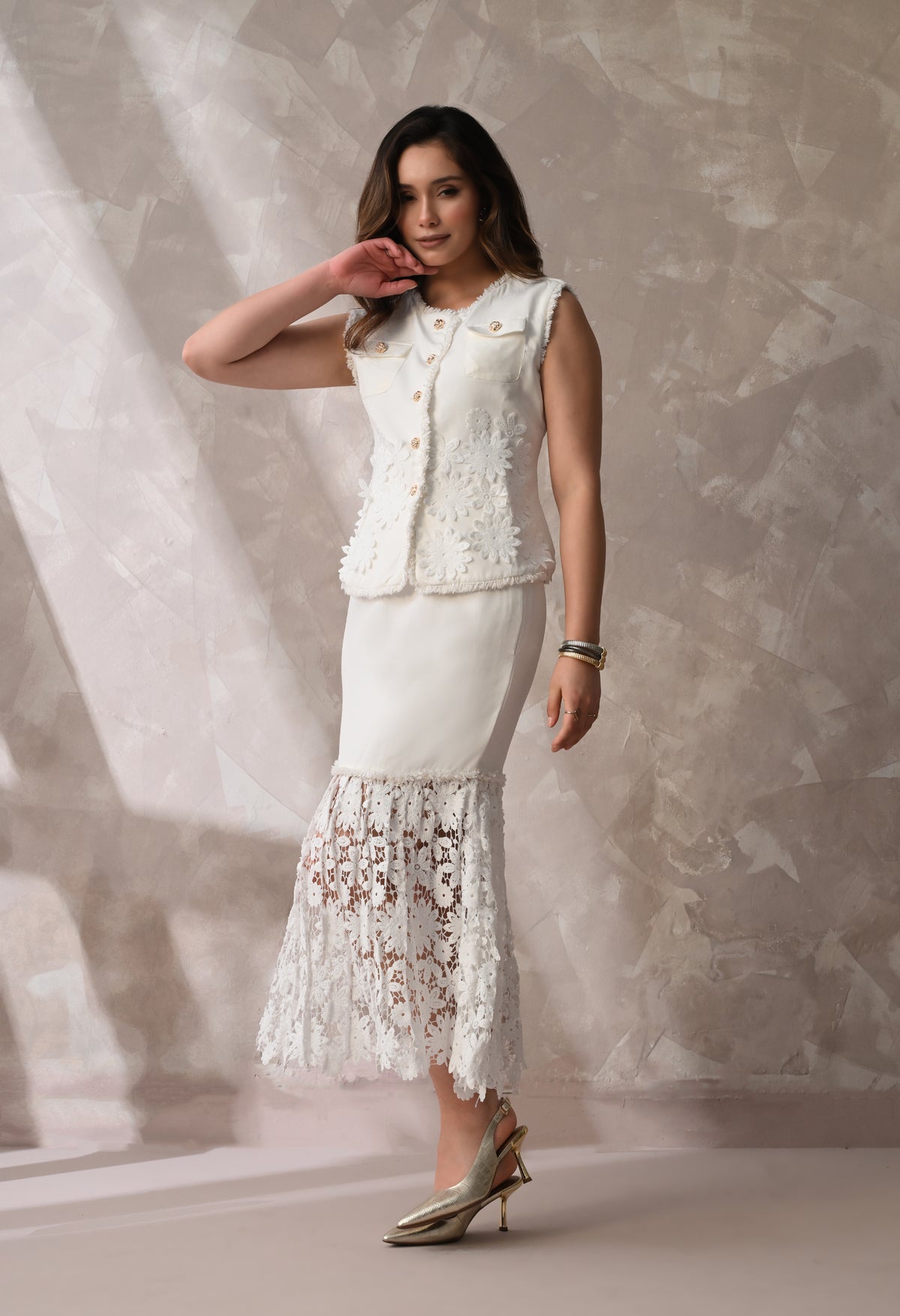 WHITE LACE MIDI SKIRT & JACKET SET