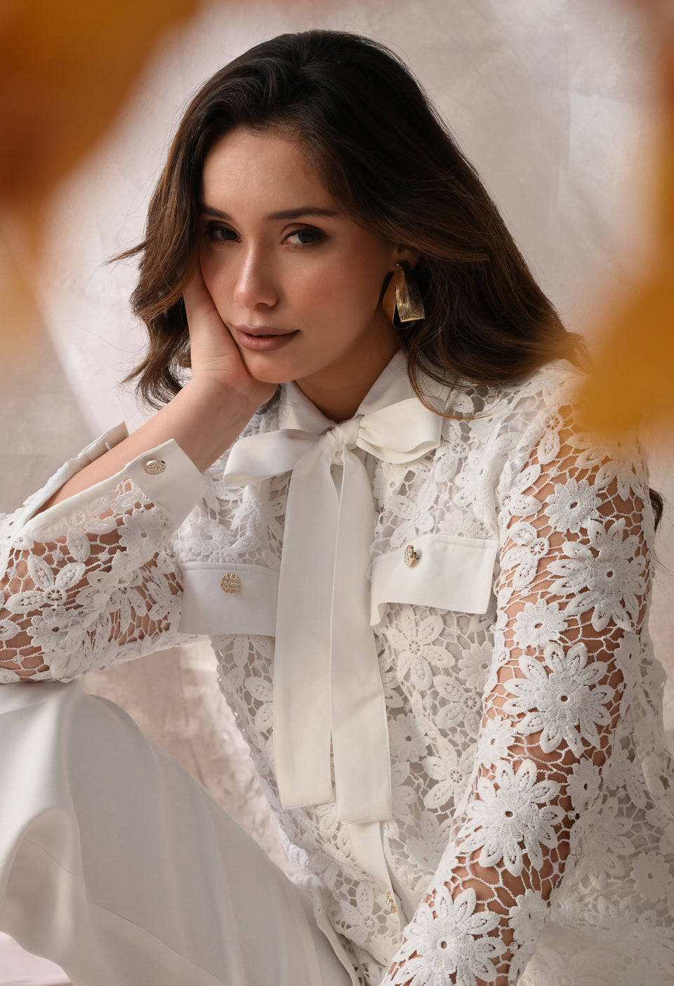 FLORAL LACE TIE-NECK SHIRT