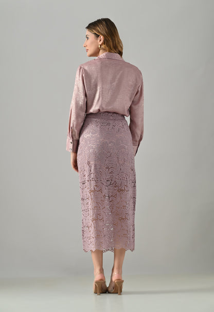 Rose pink lace skirt with pink and gold shirt