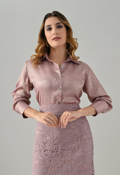 Rose pink lace skirt with pink and gold shirt