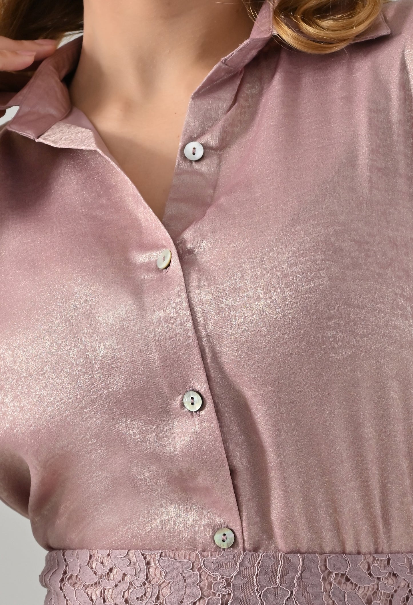 Rose pink lace skirt with pink and gold shirt