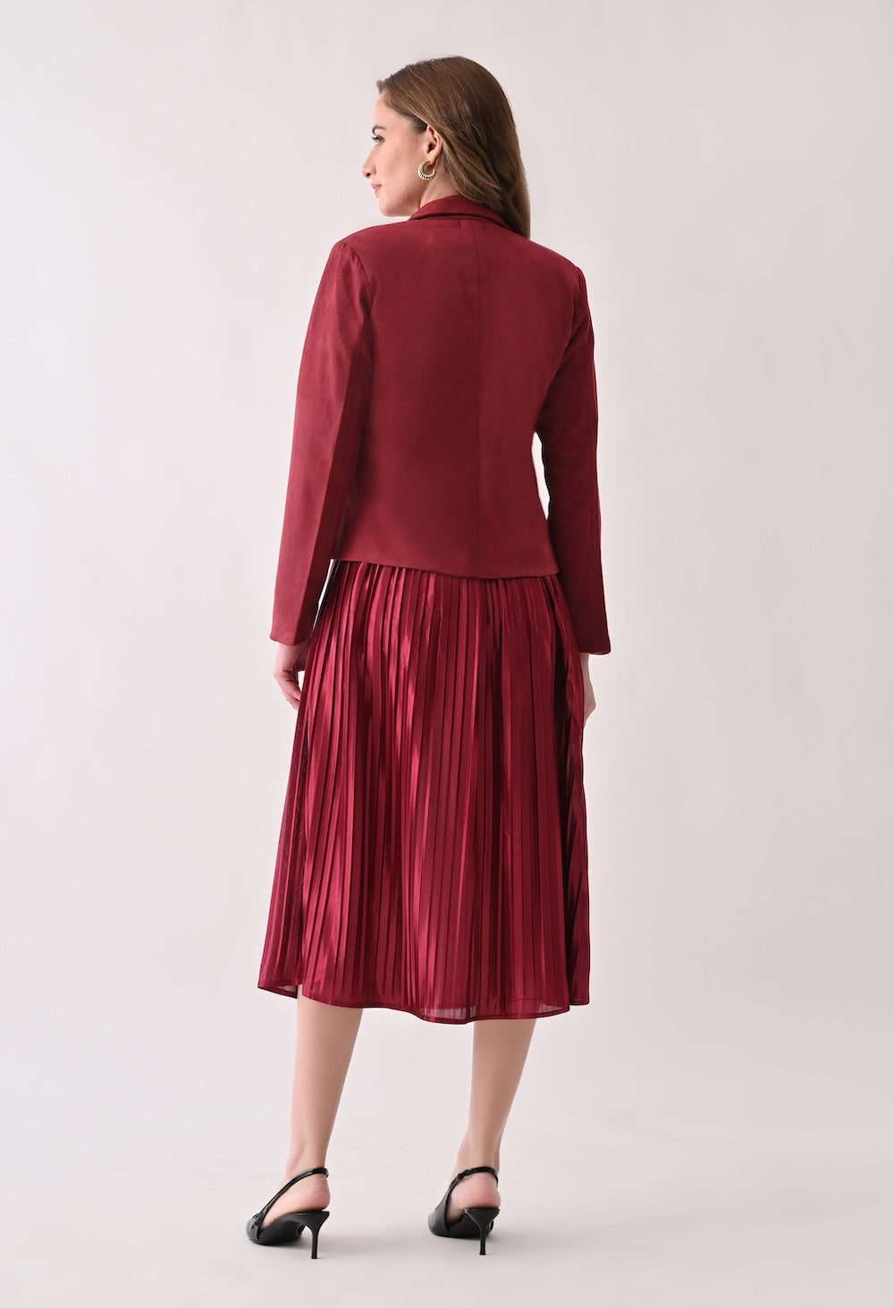 Chic red skirt and blazer set