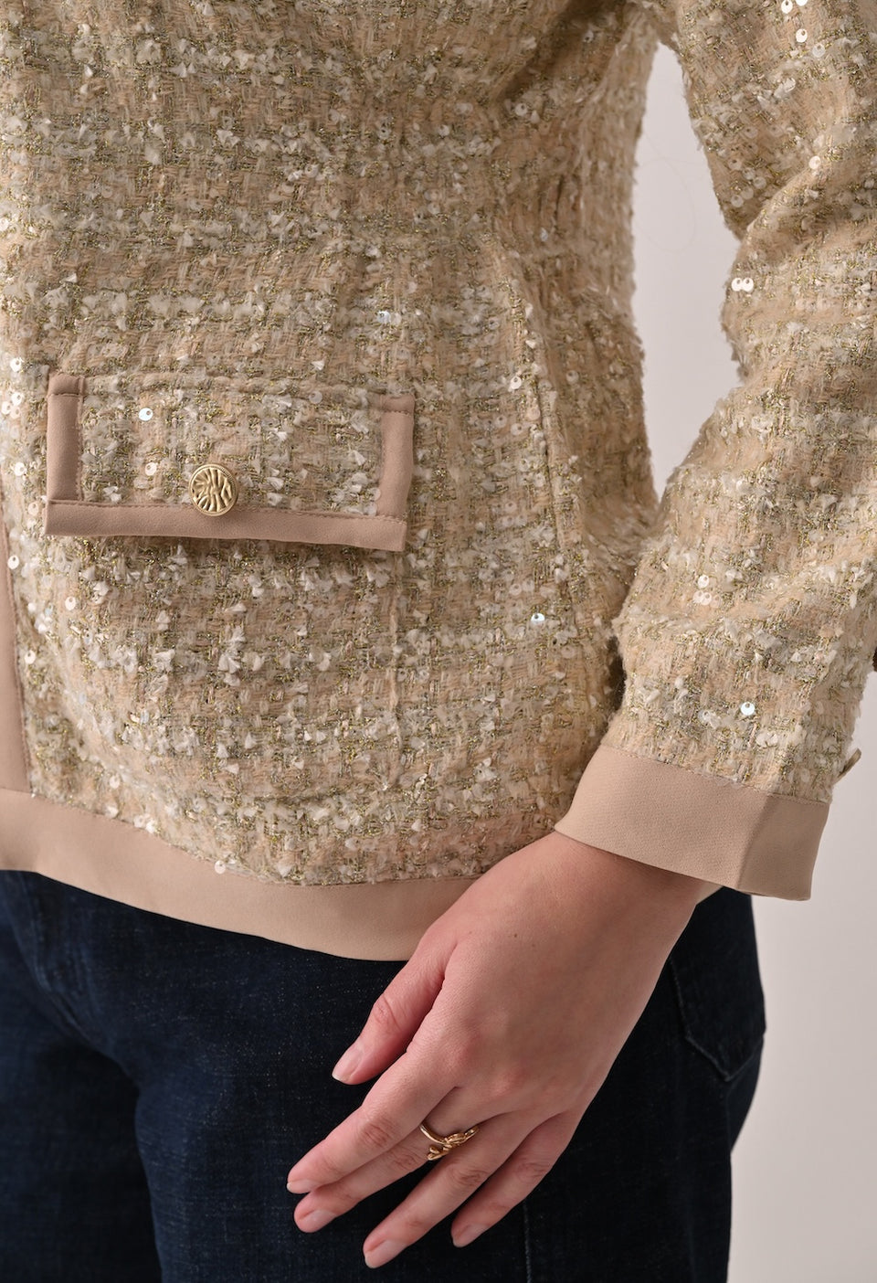 Beige tweed blazer