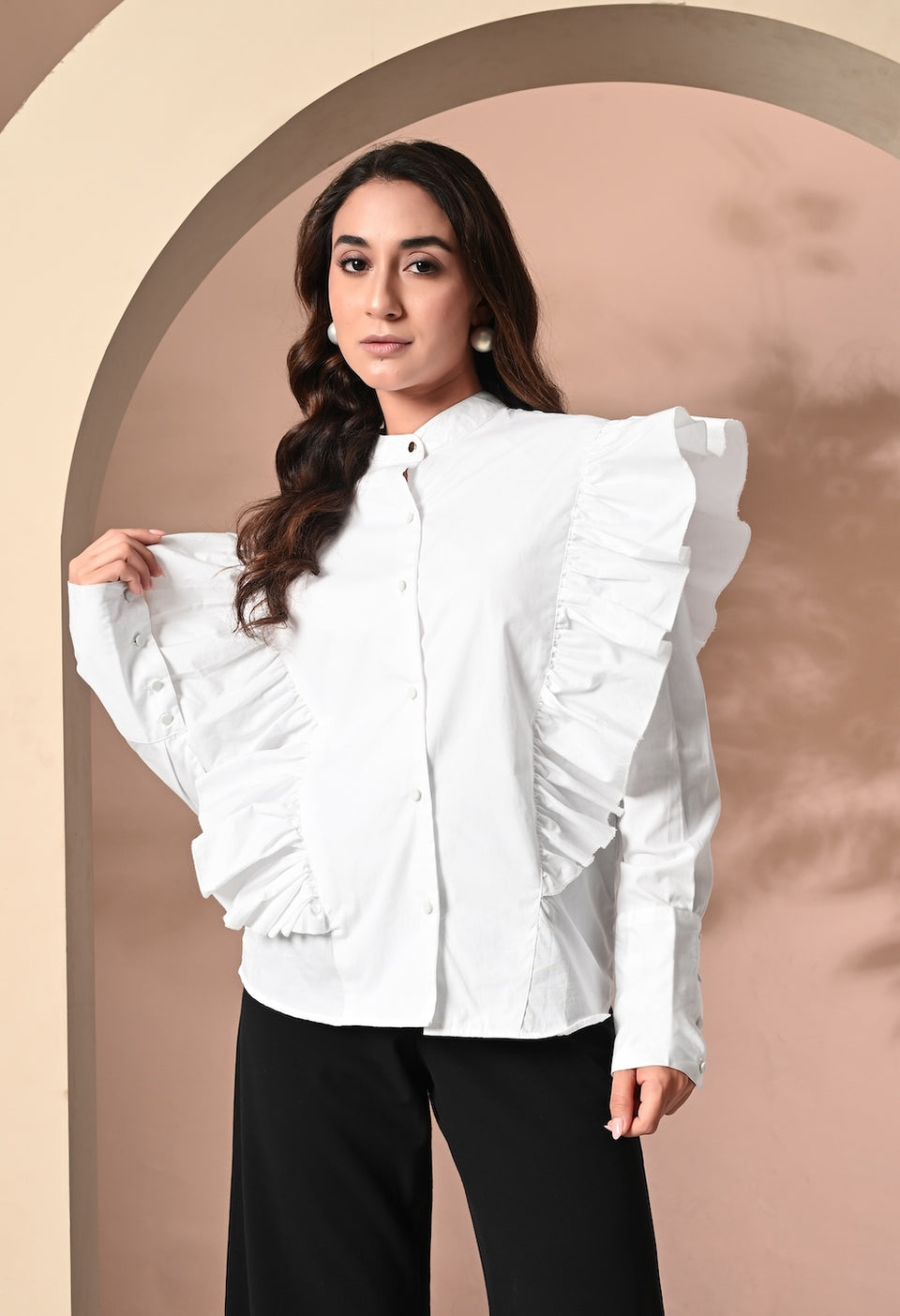 White shirt with frills