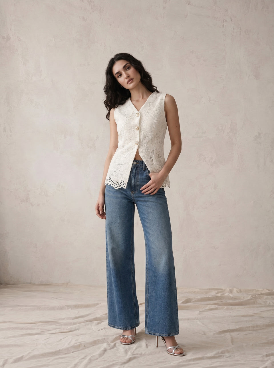 Elegant White Lace Button-Front Sleeveless Top
