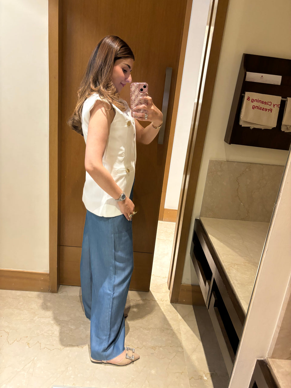 White banana crepe skirt and waist coat